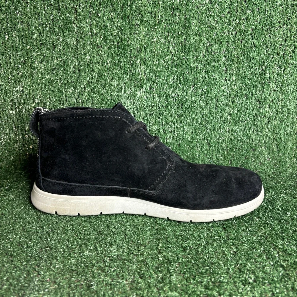 UGG Freamon Suede Treadlite Lace‎ Up Chukka Gorpcore Desert Boots Black Mens 8
